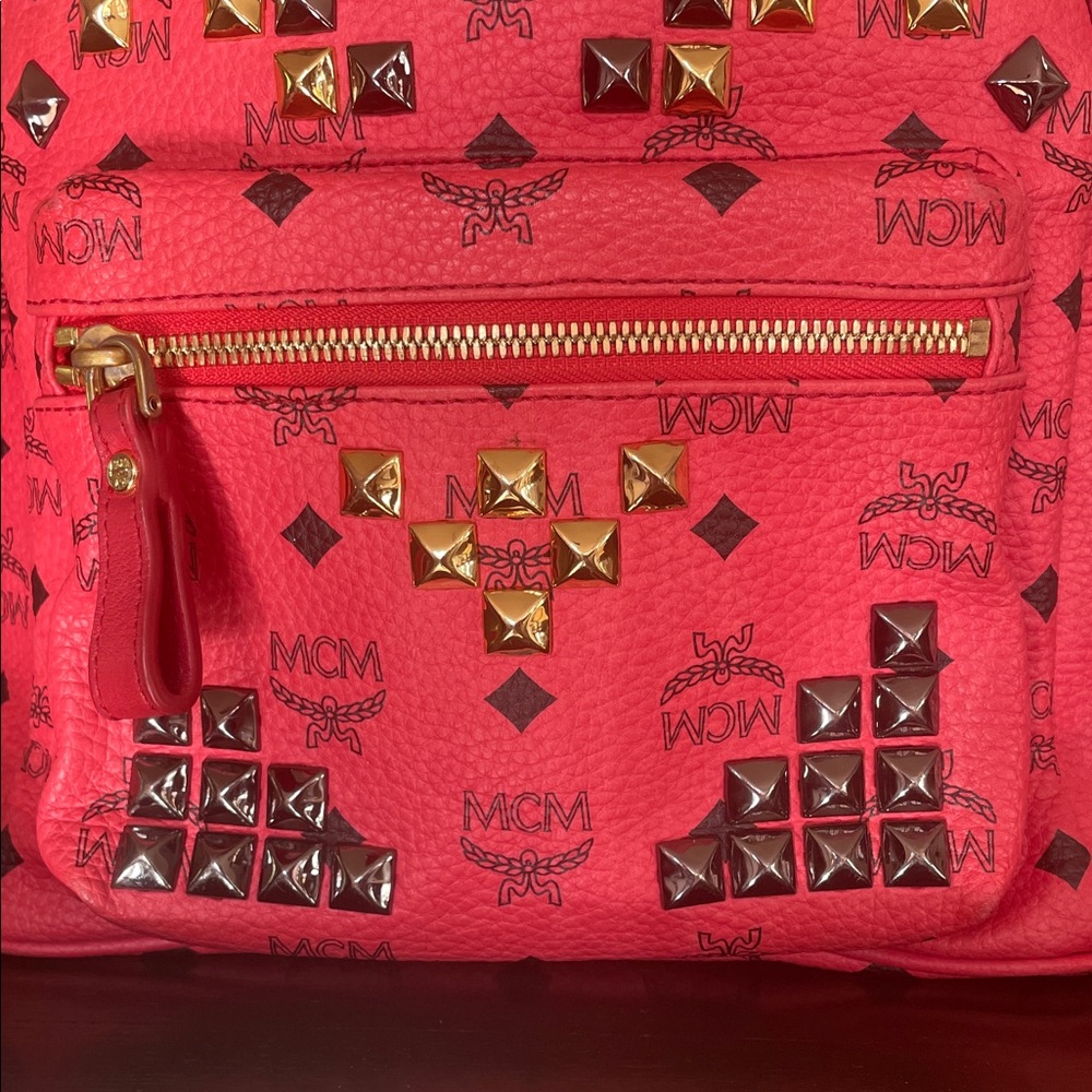 🌟🌟HOST PICK🌟🌟Stunning “MCM” Backpack - Picture 4 of 12